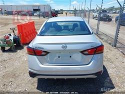 نیسان ئەلتیما